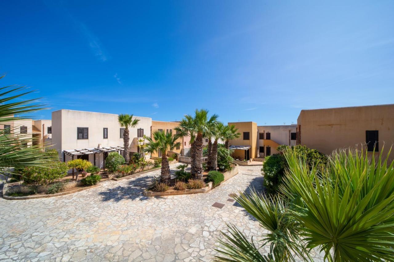 Elimi Favignana Apartments - Residence In Citta Exteriör bild