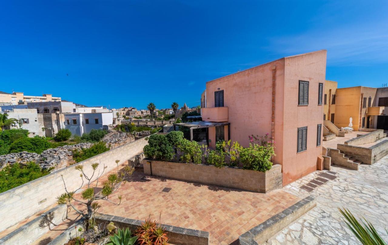 Elimi Favignana Apartments - Residence In Citta Exteriör bild